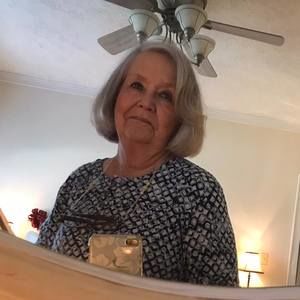 Meet your Posher, Vickie